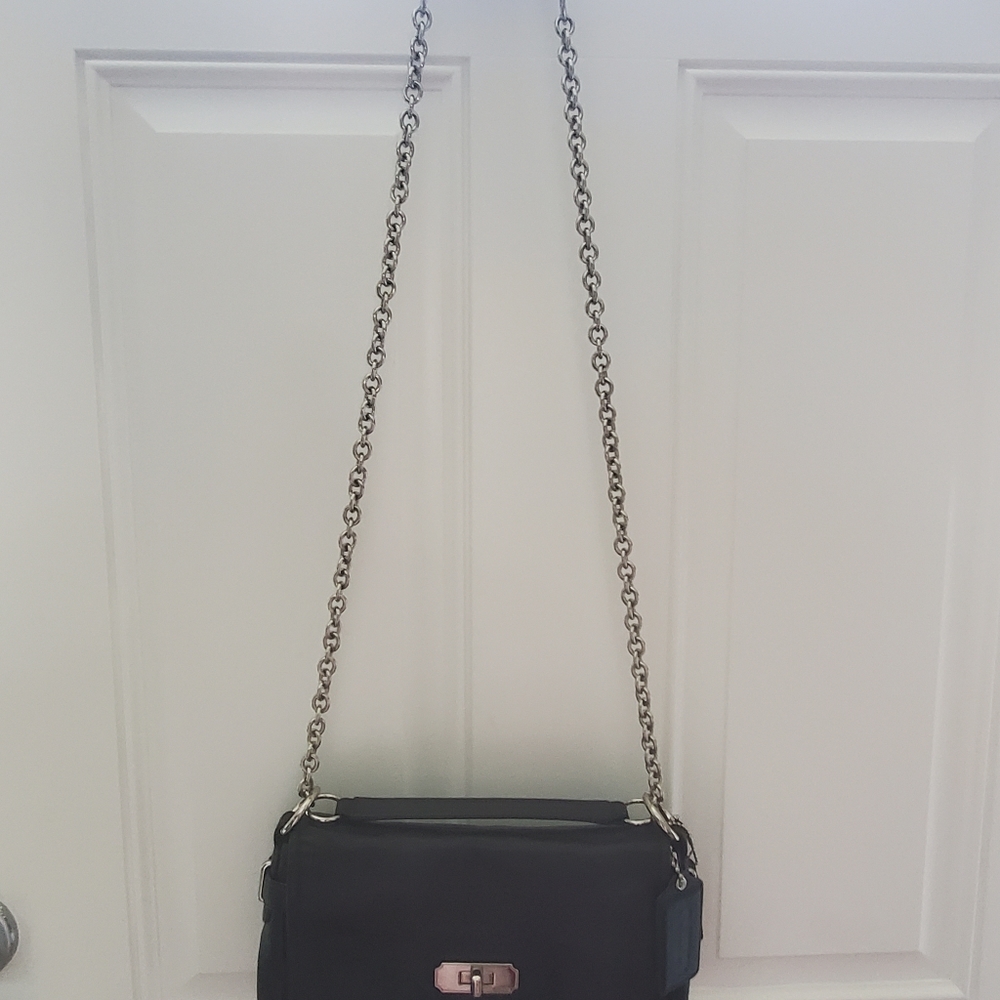 Coach black soft leather purse in good condition with silver hardware - Picture 9 of 10